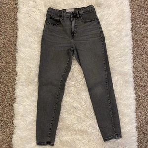 Everlane High Rise Ankle Black/Gray Jeans Size 28